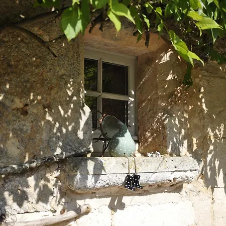 La Petite Maison Fleuryes Saint-Mayme-de-Pereyrol