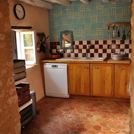 La Petite Maison Fleuryes Holiday home Saint-Mayme-de-Pereyrol